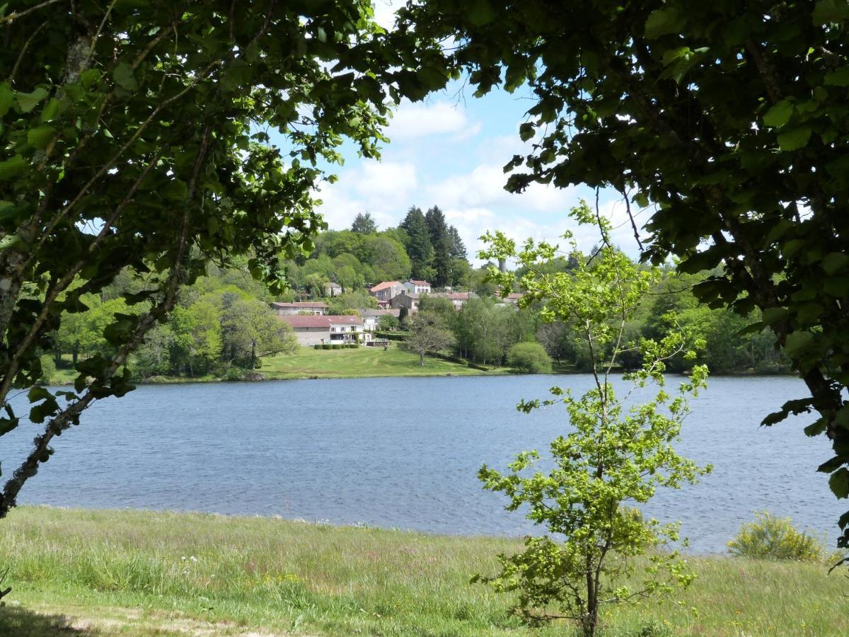 Lumineuse Maison Neuve, Cosy,67M², 2 Chambres/6 Couchages 1Km Lac, 200M Du Bourg. Vue Paisible, Sur La Nature Saint-Pardoux  Ngoại thất bức ảnh